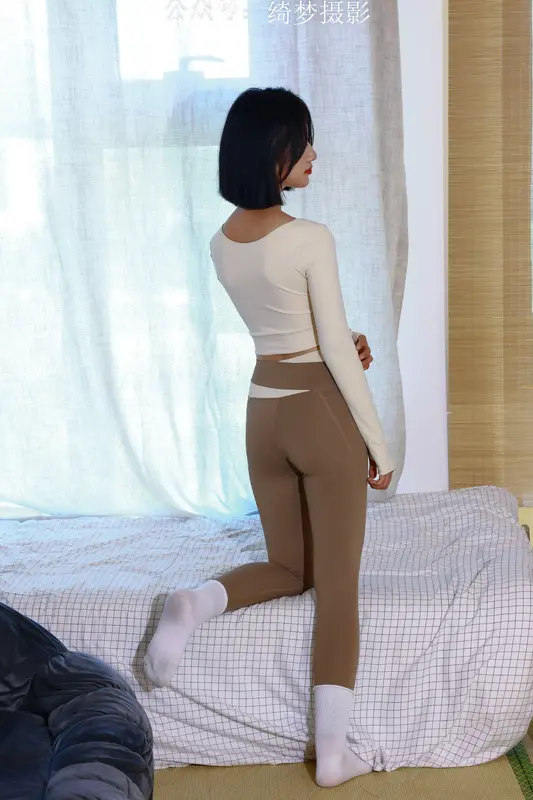 绮梦摄影 2024.08.27 No.008 Light 珍藏无修无水印版 - 绮梦摄影